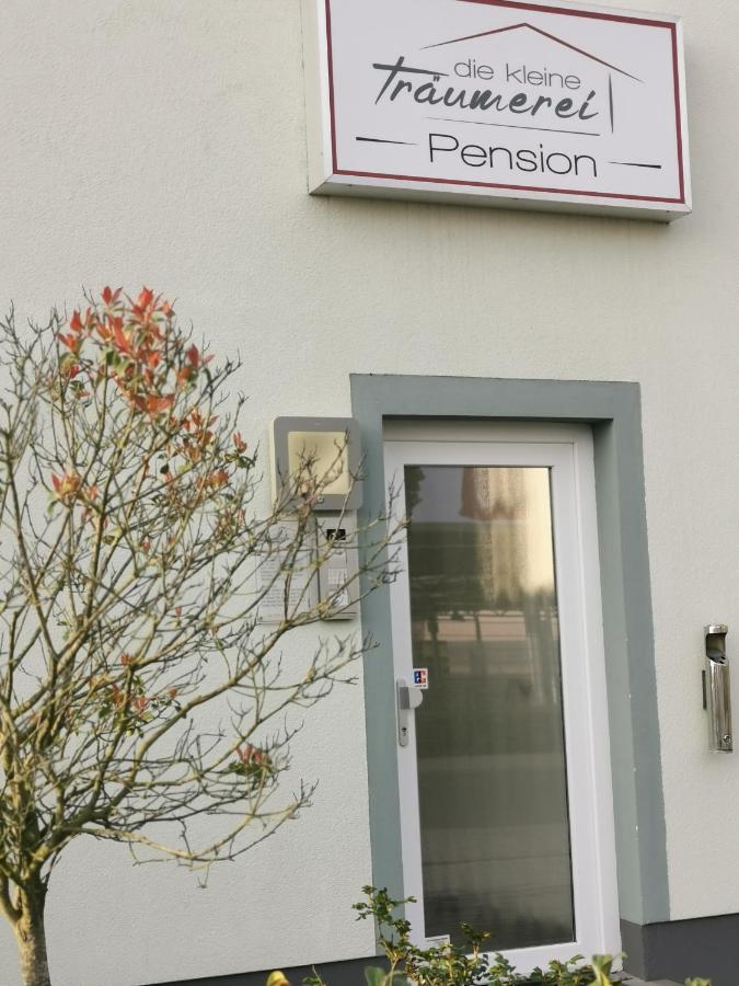 Pension Die Kleine Traumerei Griesheim  Exterior photo